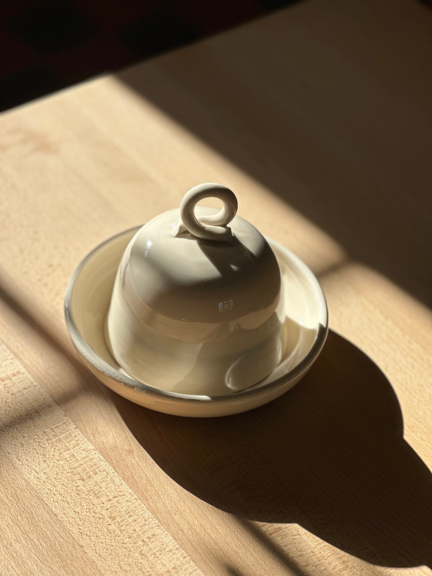 The classic butter dish