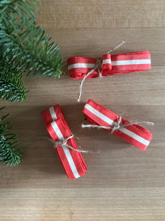 1930s French woven cotton ribbon