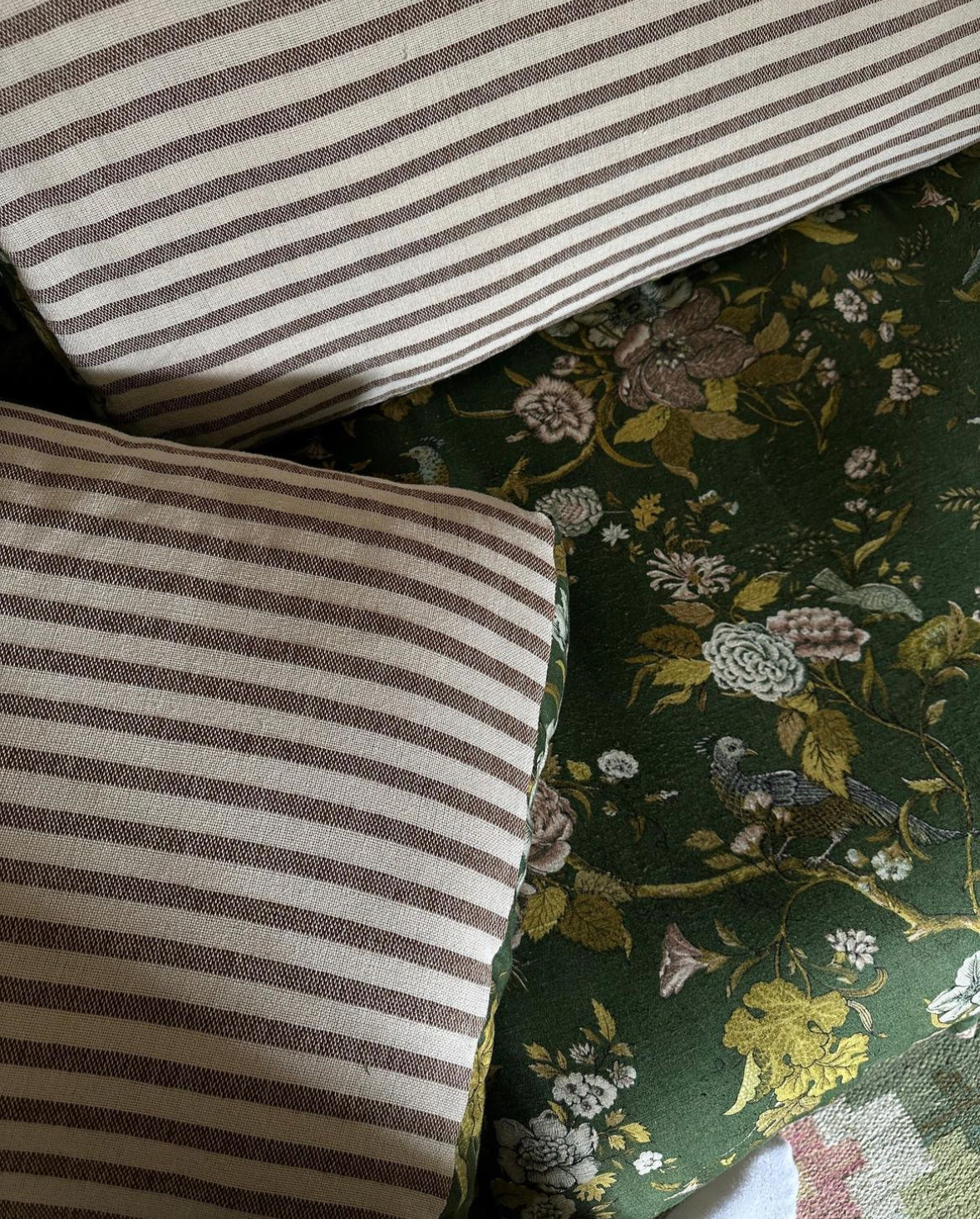 Seren frill slipcover sofa