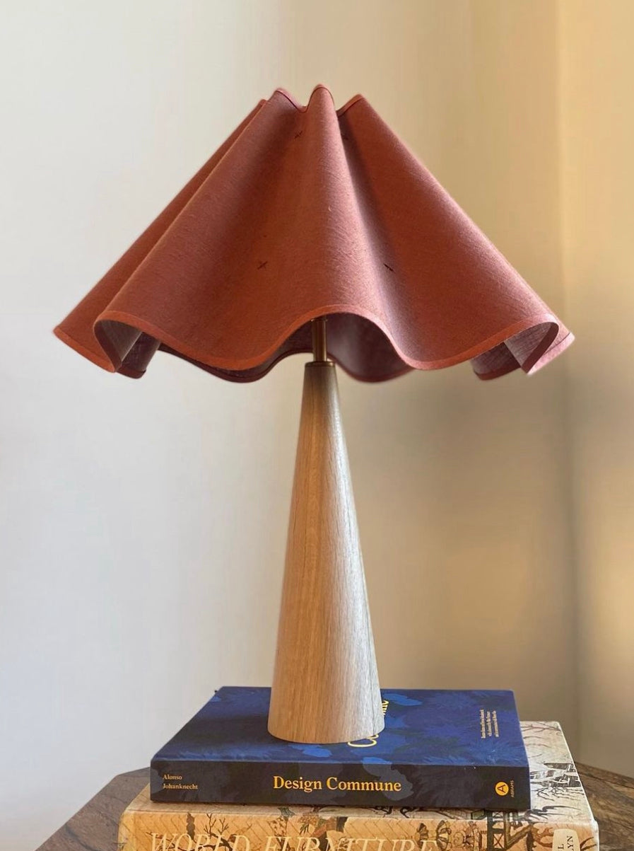 Strobe conical oak lamp base