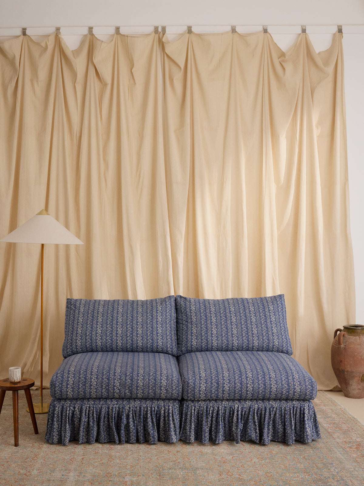 Seren frill slipcover sofa