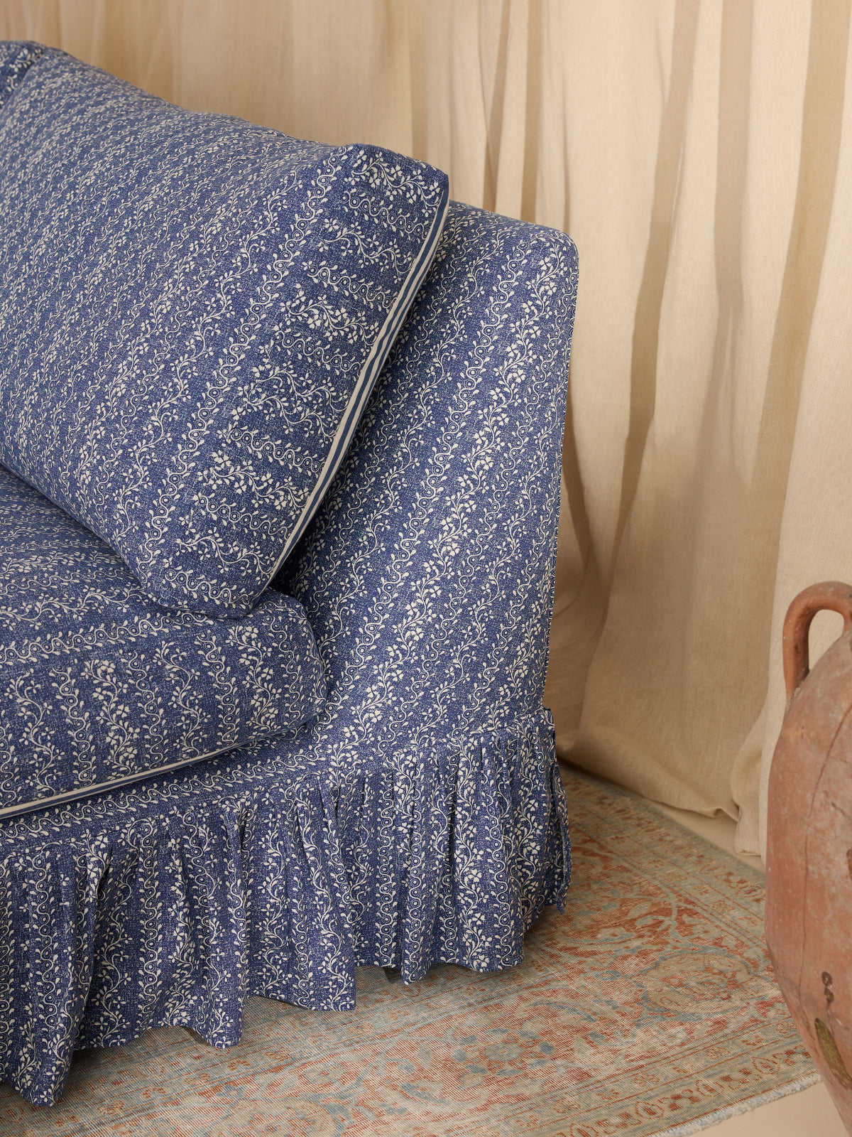 Seren frill slipcover sofa