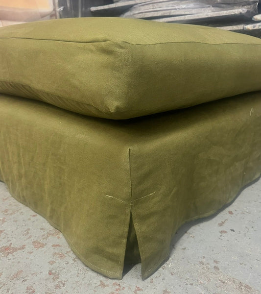 Tuffet ottoman with tailored slipcover